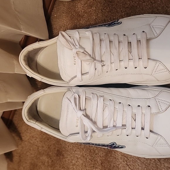 Givenchy Urban Street Leather Sneakers - Picture 10 of 16